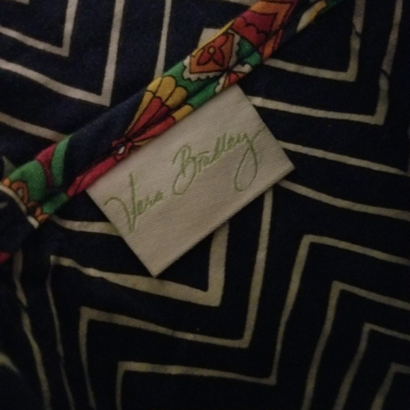 Vera Bradley crossbody - Picture 4 of 5